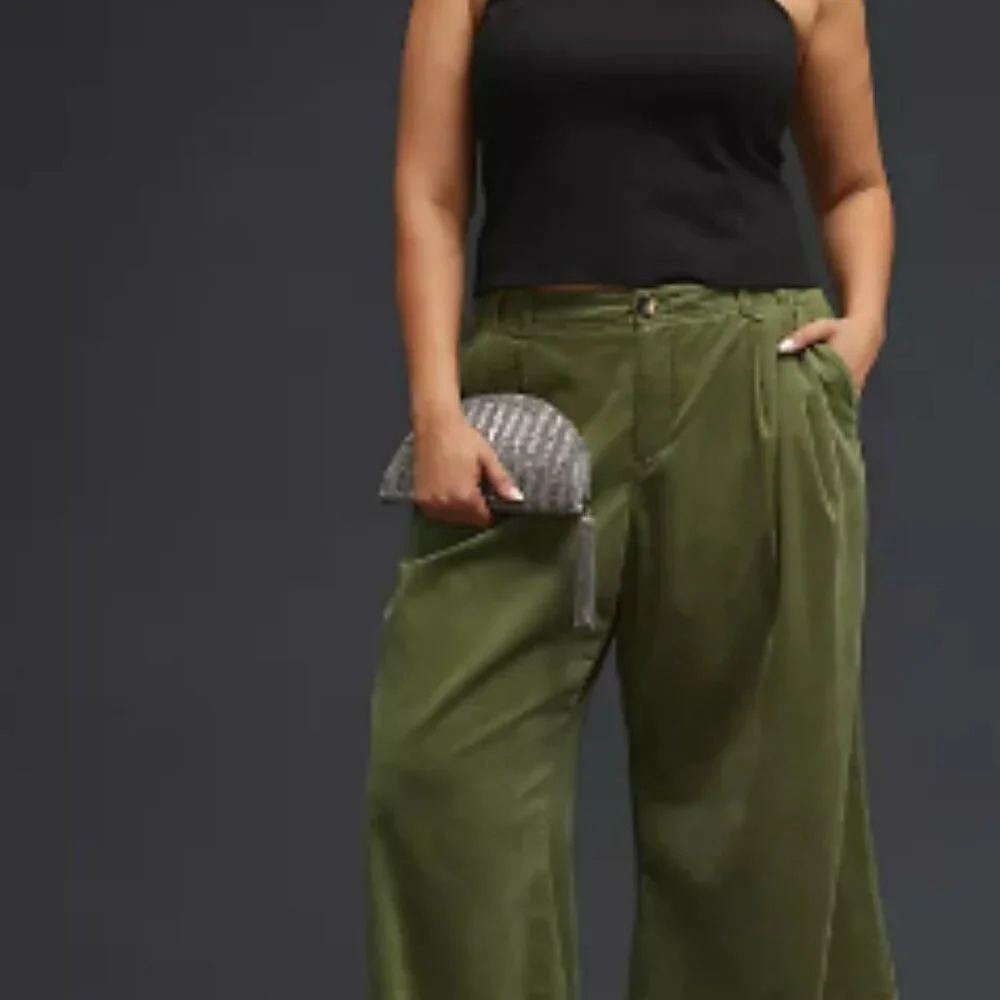 By Anthropologie Retro Vintage  Pleated Wide-Leg Corduroy Trousers Size 32 - Picture 5 of 8